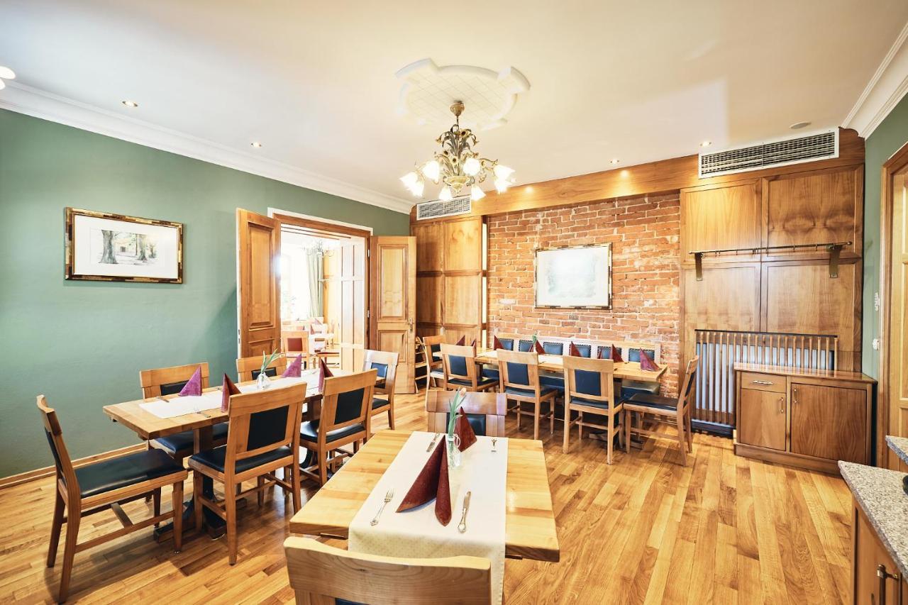 Hotel & Restaurant Waldschloss باساو المظهر الخارجي الصورة