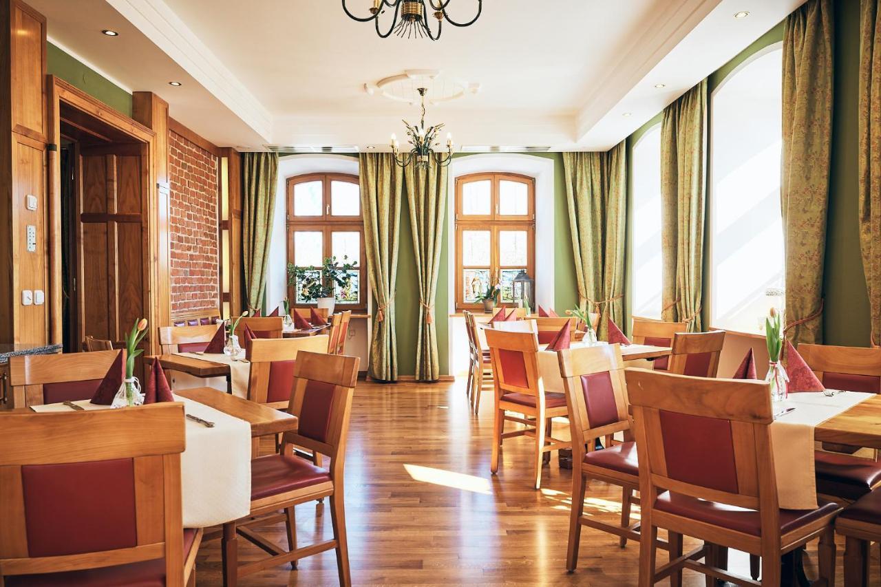 Hotel & Restaurant Waldschloss باساو المظهر الخارجي الصورة